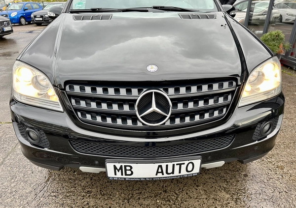 Mercedes-Benz ML cena 39999 przebieg: 279300, rok produkcji 2006 z Szczecin małe 497